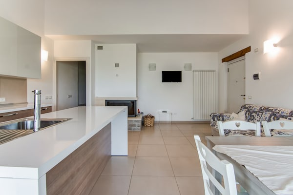 Foto van Modern Vakantiehuis met privé zwembad - Vakantiehuis in Acquanera - Kitchen