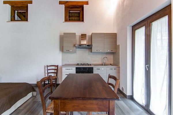 Foto van Modern Vakantiehuis met privé zwembad - Vakantiehuis in Acquanera - Kitchen