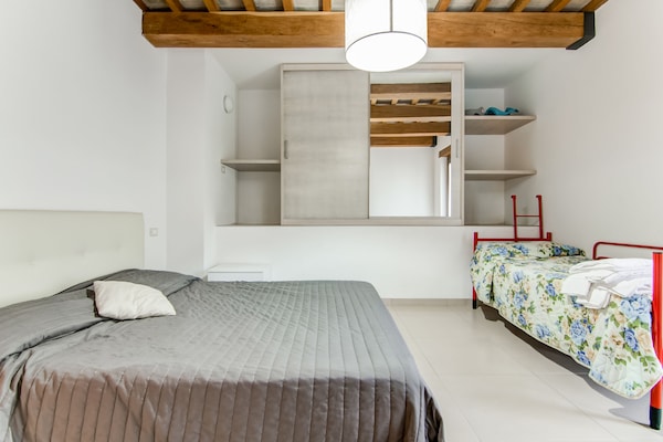 Foto van Modern Vakantiehuis met privé zwembad - Vakantiehuis in Acquanera - BedRoom