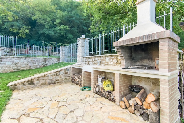Foto van Modern Vakantiehuis met privé zwembad - Vakantiehuis in Acquanera - GardenSummer
