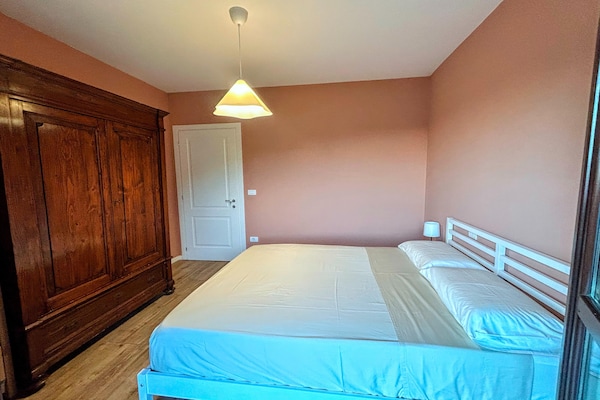 Foto van Mooie villa met zwembad en tuin. - Vakantiehuis in Fermignano - BedRoom