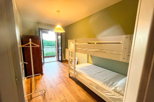 Foto van Mooie villa met zwembad en tuin. - Vakantiehuis in Fermignano - BedRoom