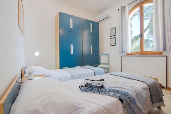 Foto van Betoverende kust met uitzicht - Vakantiehuis in Pesaro - BedRoom