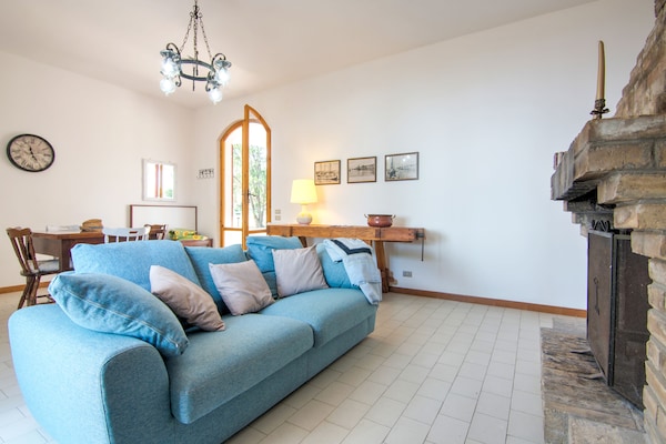Foto van Betoverende kust met uitzicht - Vakantiehuis in Pesaro - LivingRoom