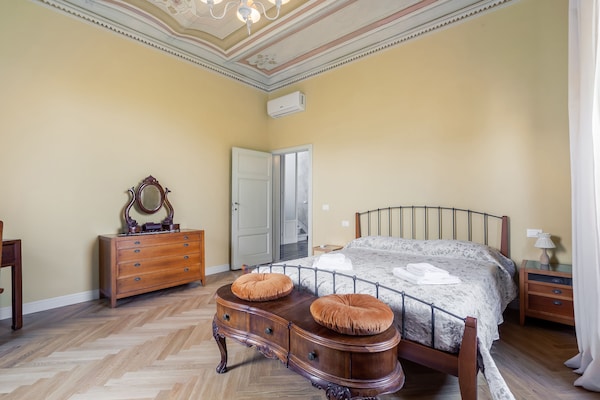 Foto van Vakantiehuis in Toscane met zwembad - Vakantiehuis in Toscana - BedRoom