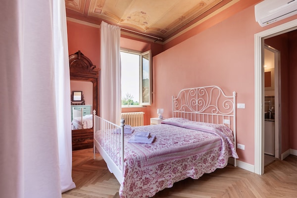 Foto van Vakantiehuis in Toscane met zwembad - Vakantiehuis in Toscana - BedRoom