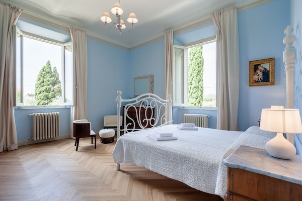 Foto van Vakantiehuis in Toscane met zwembad - Vakantiehuis in Toscana - BedRoom