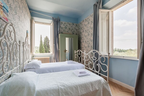 Foto van Vakantiehuis in Toscane met zwembad - Vakantiehuis in Toscana - BedRoom