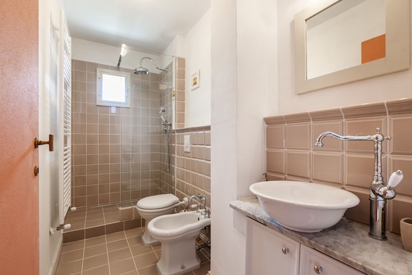 Foto van Vakantiehuis in Toscane met zwembad - Vakantiehuis in Toscana - BathRoom