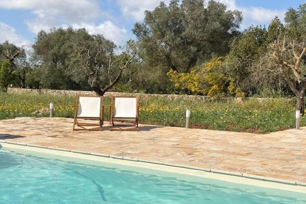 Foto van Villa in eeuwenoude olijfgaard - Vakantiehuis in Ostuni - PoolOfHouse