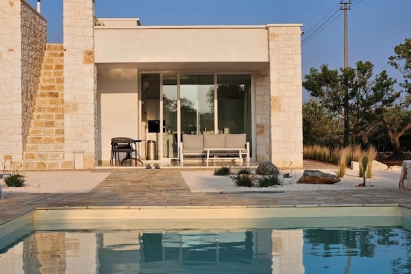 Foto van Villa in eeuwenoude olijfgaard - Vakantiehuis in Ostuni - PoolOfHouse