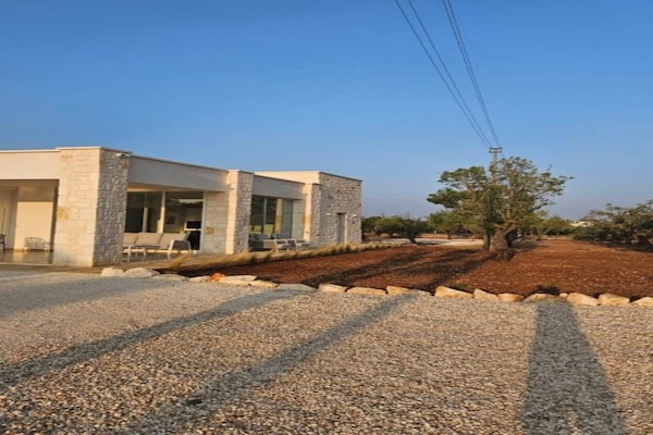 Foto van Villa in eeuwenoude olijfgaard - Vakantiehuis in Ostuni - AreaSummer1KM