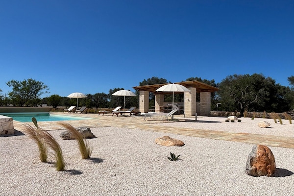 Foto van Villa in eeuwenoude olijfgaard - Vakantiehuis in Ostuni - AreaSummer1KM