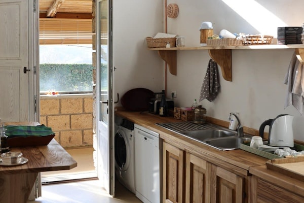 Foto van Vinarte, een prachtige villa en wijndomein - Vakantiehuis in Vaiano - Kitchen