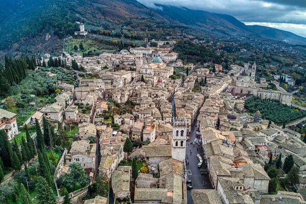Foto van Vakantiehuis met zwembad nabij Assisi - Vakantiehuis in Assisi - AreaSummer1KM