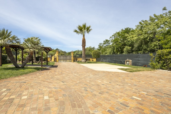 Foto van Appartement met exclusief zwembad - Vakantiehuis in Iglesias - HallReception