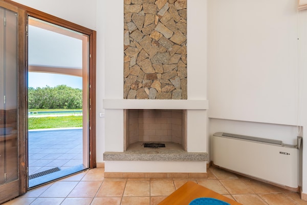 Foto van Villa met privézwembad Costa Rei - Vakantiehuis in Muravera Costa Rei - LivingRoom