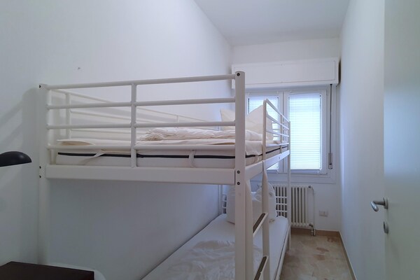 Foto van Huis in Germignaga bij Lago Maggiore - Vakantiehuis in Germignaga (VA) - BedRoom