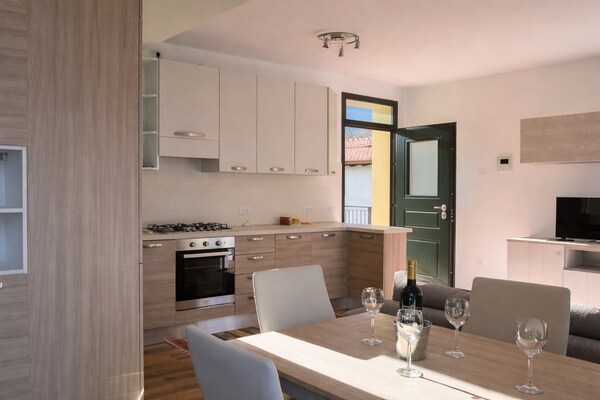 Foto van Vakantiehuis in Porto Valtravaglia voor 8 personen - Kitchen