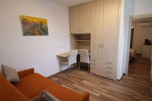 Foto van Vakantiehuis in Porto Valtravaglia voor 8 personen - BedRoom