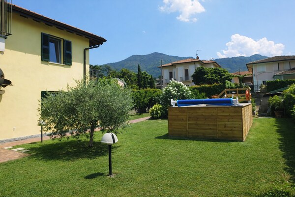 Foto van Vakantiehuis in Porto Valtravaglia voor 8 personen - GardenSummer