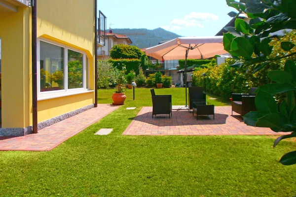 Foto van Vakantiehuis in Porto Valtravaglia voor 8 personen - GardenSummer