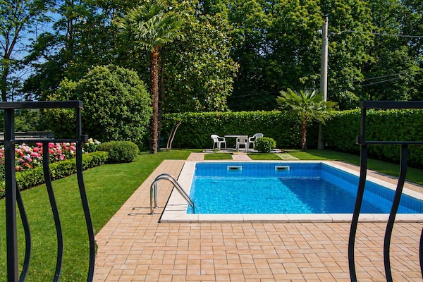 Foto van Vrijstaande villa in Brezzo di Bedero - Vakantiehuis in Brezzo di Bedero - PoolOfHouse