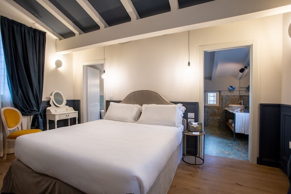 Foto van Villa in Bologna met privézwembad - Vakantiehuis in Castel San Pietro Terme - BedRoom