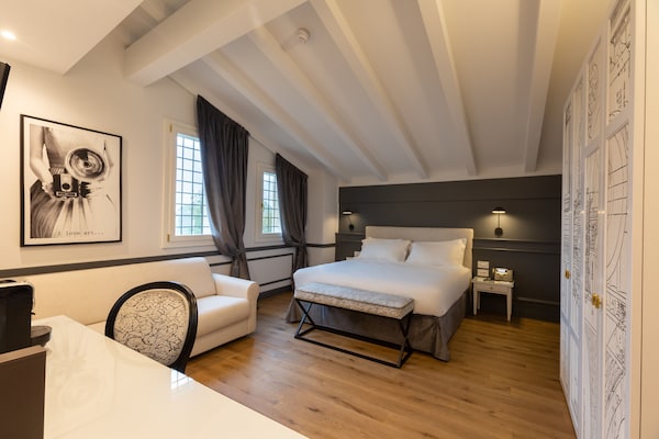 Foto van Villa in Bologna met privézwembad - Vakantiehuis in Castel San Pietro Terme - BedRoom