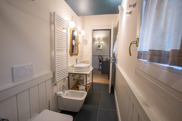 Foto van Villa in Bologna met privézwembad - Vakantiehuis in Castel San Pietro Terme - BathRoom