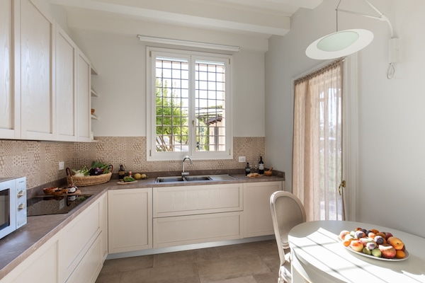 Foto van Villa in Bologna met privézwembad - Vakantiehuis in Castel San Pietro Terme - Kitchen
