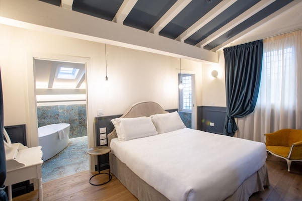 Foto van Villa in Bologna met privézwembad - Vakantiehuis in Castel San Pietro Terme - BedRoom