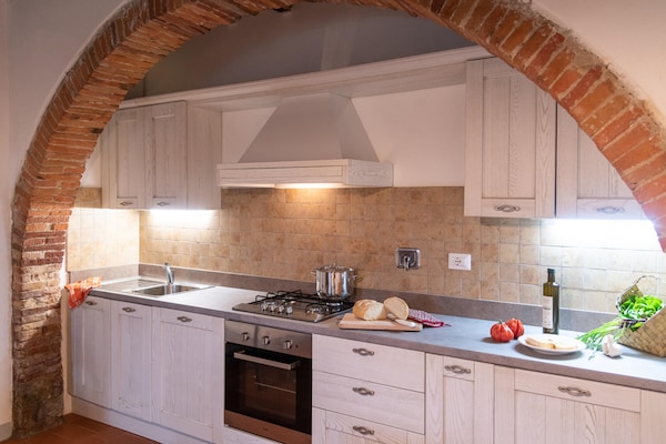 Foto van Vakantiehuis in Dicomano met privé zwembad - Vakantiehuis in Dicomano - Kitchen