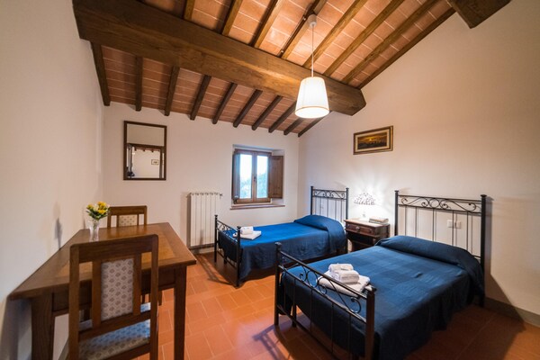 Foto van Vakantiehuis in Dicomano met privé zwembad - Vakantiehuis in Dicomano - BedRoom