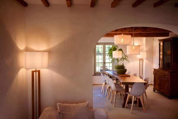 Foto van Villa in Toscane met Verwarmd Zwembad - Vakantiehuis in Poppi - DiningRoom