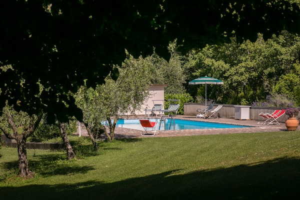 Foto van Villa in Toscane met Privézwembad en Uitzicht - Vakantiehuis in Castiglion Fiorentino - PoolOfHouse
