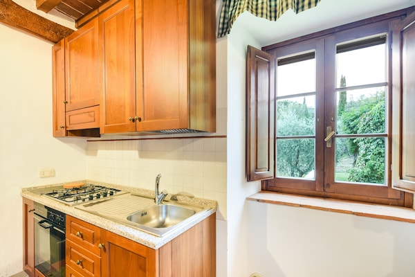 Foto van Villa in Toscane met Zwembad & Olijfbomen - Vakantiehuis in Cortona - Kitchen