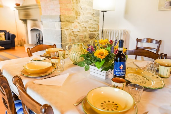 Foto van Villa in Toscane met Zwembad & Olijfbomen - Vakantiehuis in Cortona - Ambiance
