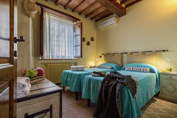 Foto van Villa in Cortona met privézwembad - Vakantiehuis in Cortona - BedRoom