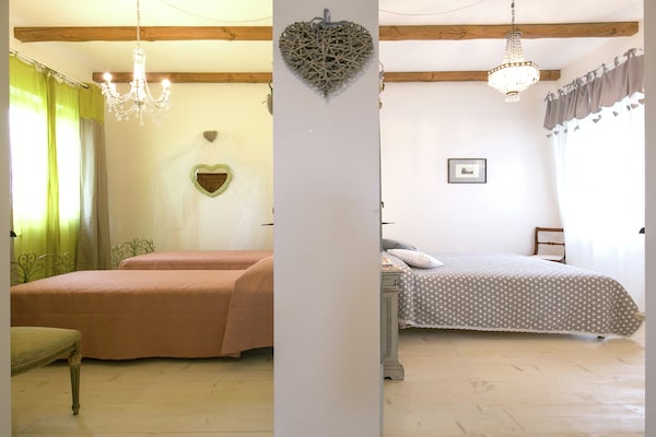 Foto van Villa in Cortona met privézwembad en uitzicht - Vakantiehuis in Cortona - BedRoom