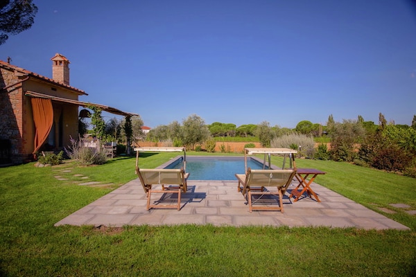 Foto van Villa in Cortona met privézwembad en uitzicht - Vakantiehuis in Cortona - PoolOfHouse