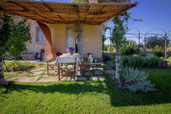 Foto van Villa in Cortona met privézwembad en uitzicht - Vakantiehuis in Cortona - TerraceBalcony