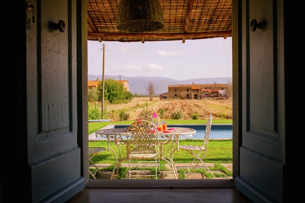 Foto van Villa in Cortona met privézwembad en uitzicht - Vakantiehuis in Cortona - ViewSummer