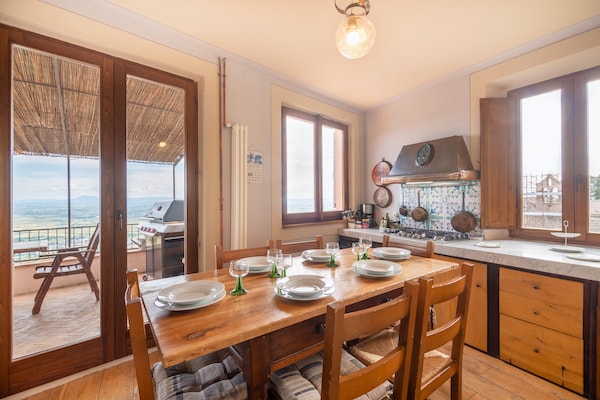 Foto van Villa in Cortona met zwembad - Vakantiehuis in Cortona - Kitchen