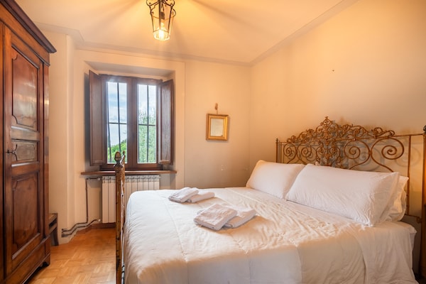 Foto van Villa in Cortona met zwembad - Vakantiehuis in Cortona - BedRoom