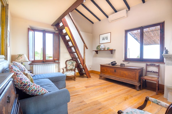Foto van Villa in Cortona met zwembad - Vakantiehuis in Cortona - LivingRoom