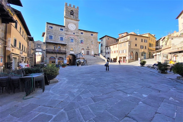 Foto van Villa in Cortona met zwembad - Vakantiehuis in Cortona - AreaSummer1KM