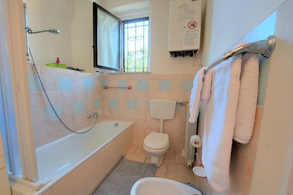 Foto van Villa in Italië met privé tuin - Vakantiehuis in Santa Maria - Lucignano (AR) - BathRoom