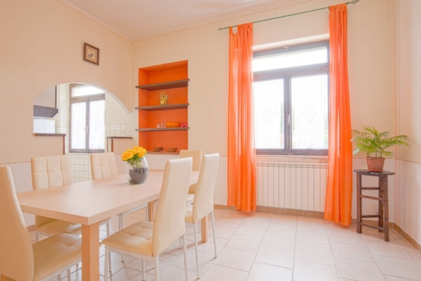 Foto van Villa in Italië met privé tuin - Vakantiehuis in Santa Maria - Lucignano (AR) - DiningRoom