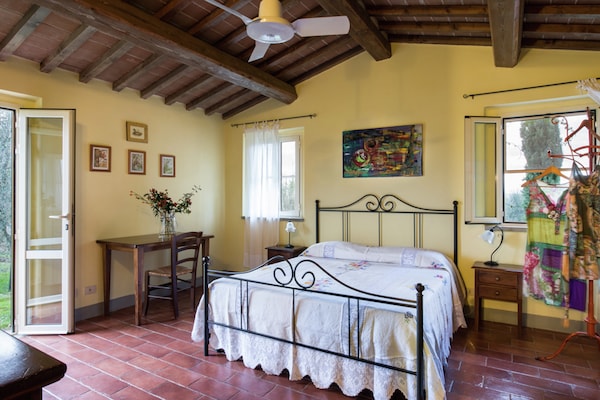 Foto van Villa met zwembad in Marciano - Vakantiehuis in Marciano Della Chiana - BedRoom